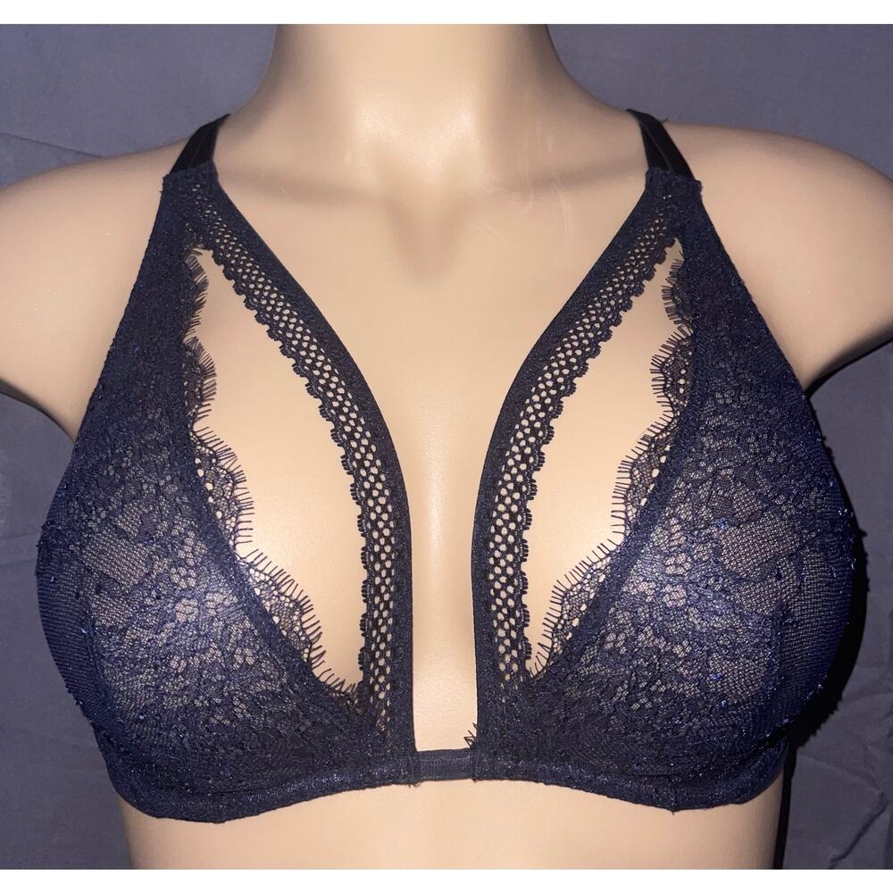 32D NAVY BLUE STRAPPY LACE VICTORIA'S SECRET UNLINED PLUNGE BRA